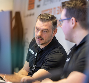 full hero banner - desktop (3)